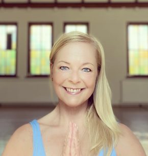 Yoga Nidra Ausbildungen by Suzanne Kern